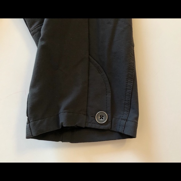 Mountain Equipment Co-op Women’s 4 Capris, EUC - Picture 5 of 9